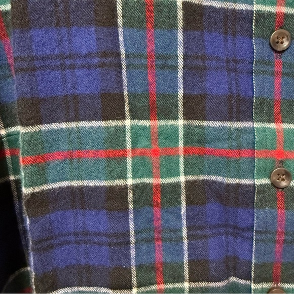 NWT L.L. Bean Flannel Shirt Slightly Fitted Sz L - Picture 4 of 4